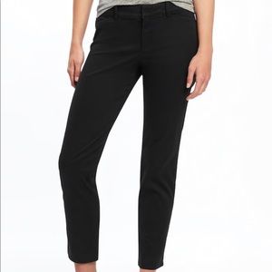 NWOT Old Navy Pixie Black Chinos